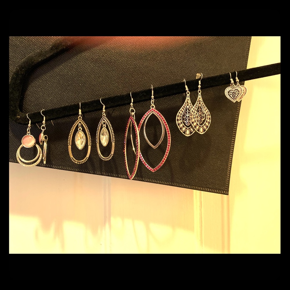 Earrings that sparkle ❤️ Best Bargain 💰